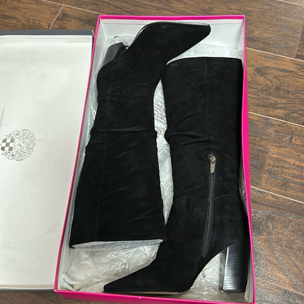 Vince Camuto Derika Leather Boot!!